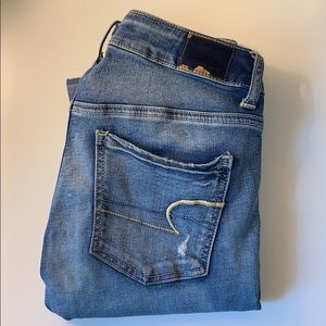 American Eagle Distressed Jegging